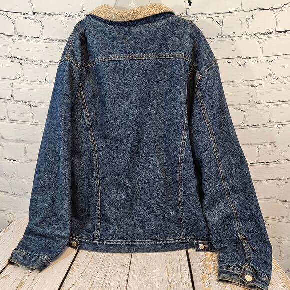 Vintage Gabrielli Jeans Men’s 38 Sherpa Lined Denim Trucker Jacket Crest Buttons - Picture 2 of 5